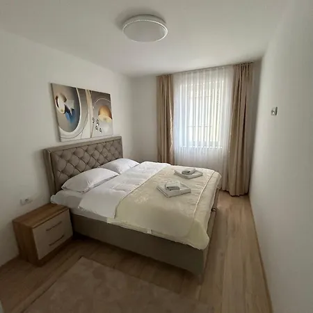 Aparments Apartment *